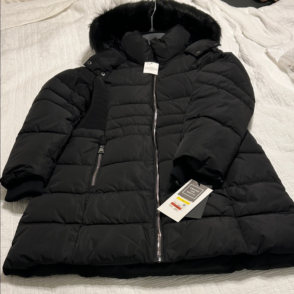 DKNY - Size Medium-Women’s puffer jacket with faux fur hood *NEW WITH TAGS*